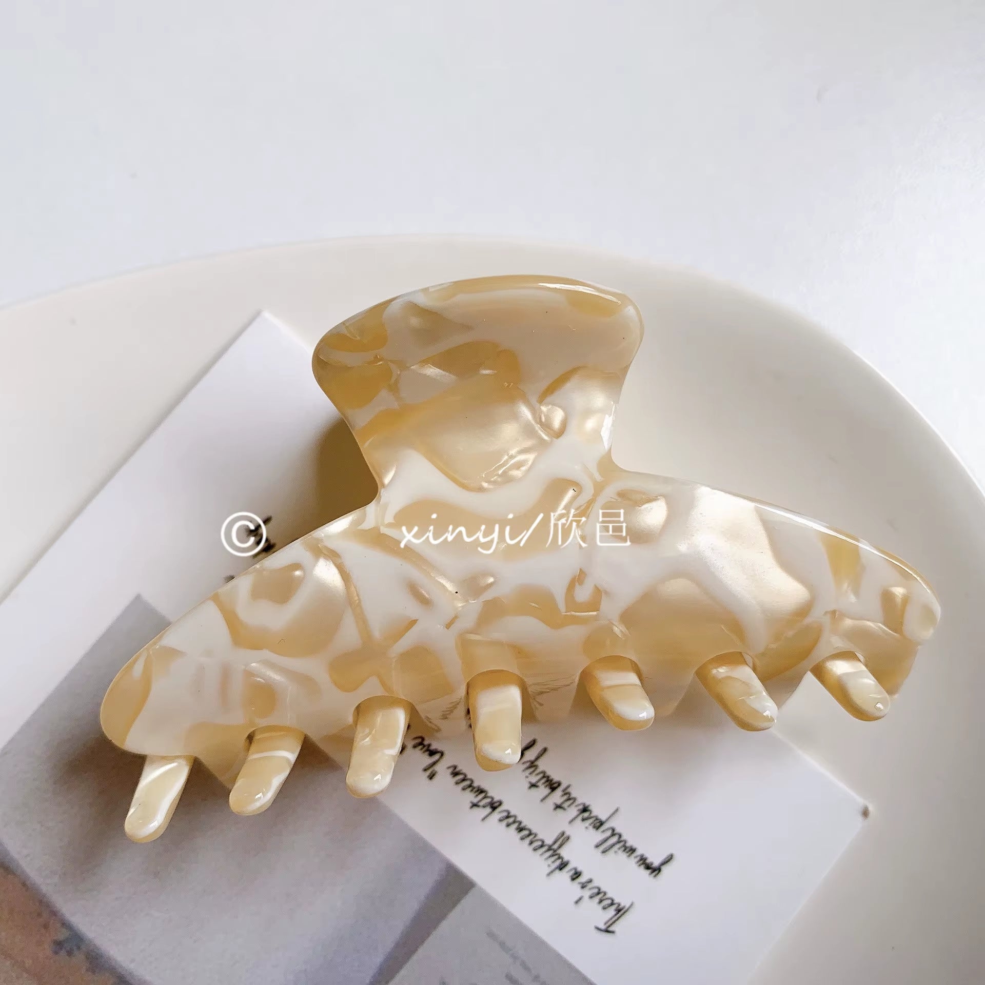 Vintage Hair Clips Korean Hair Clip Large Claw Clip Y2K Accessories Hair Accessories for Women