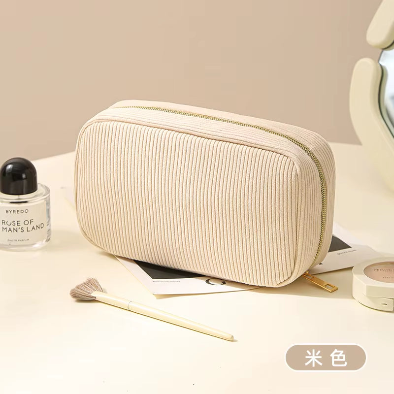 New Minimalist Corduroy Makeup Bag Hand in Hand, Large Capacity Travel Cosmetics Storage Bag, Makeup Bag for Women