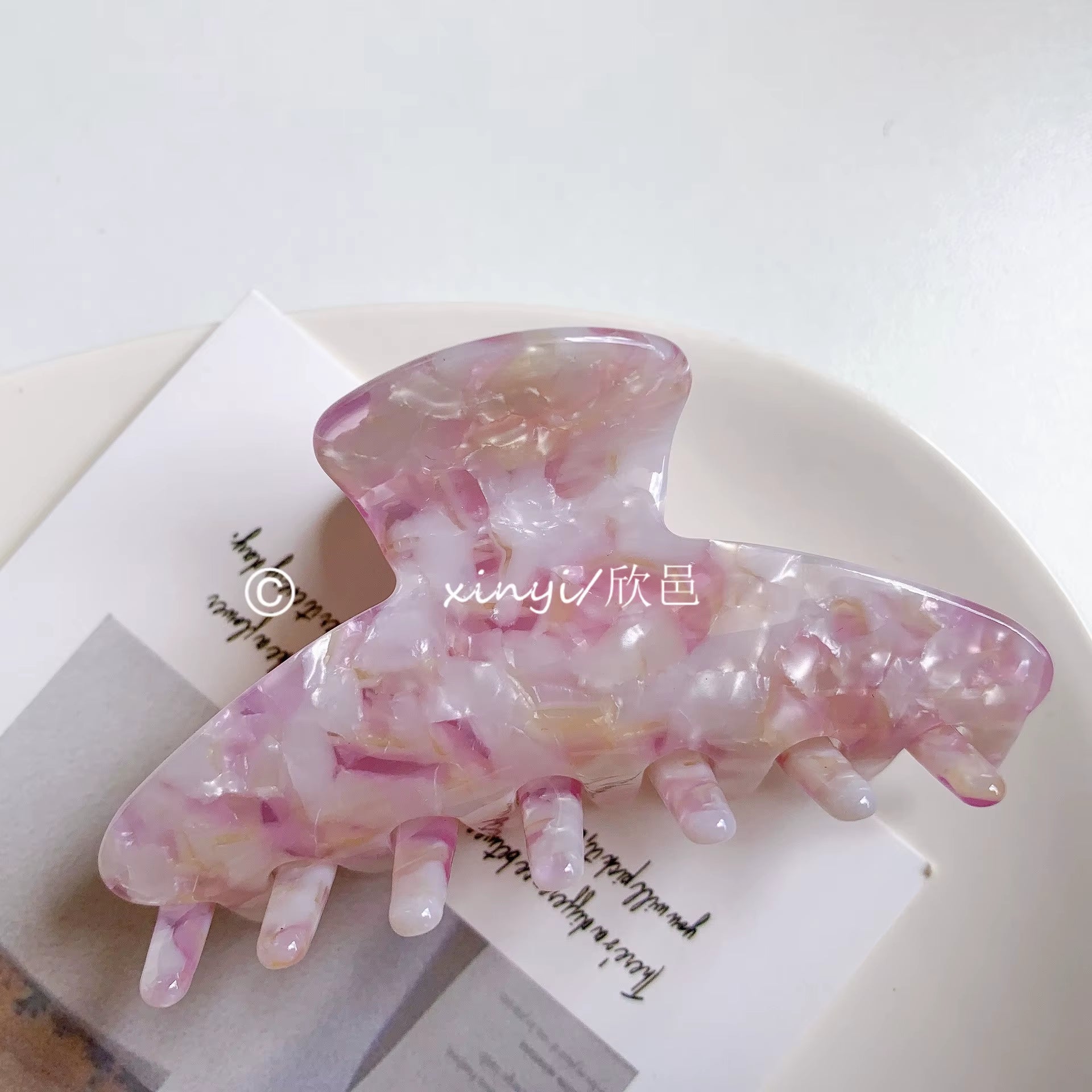 Vintage Hair Clips Korean Hair Clip Large Claw Clip Y2K Accessories Hair Accessories for Women