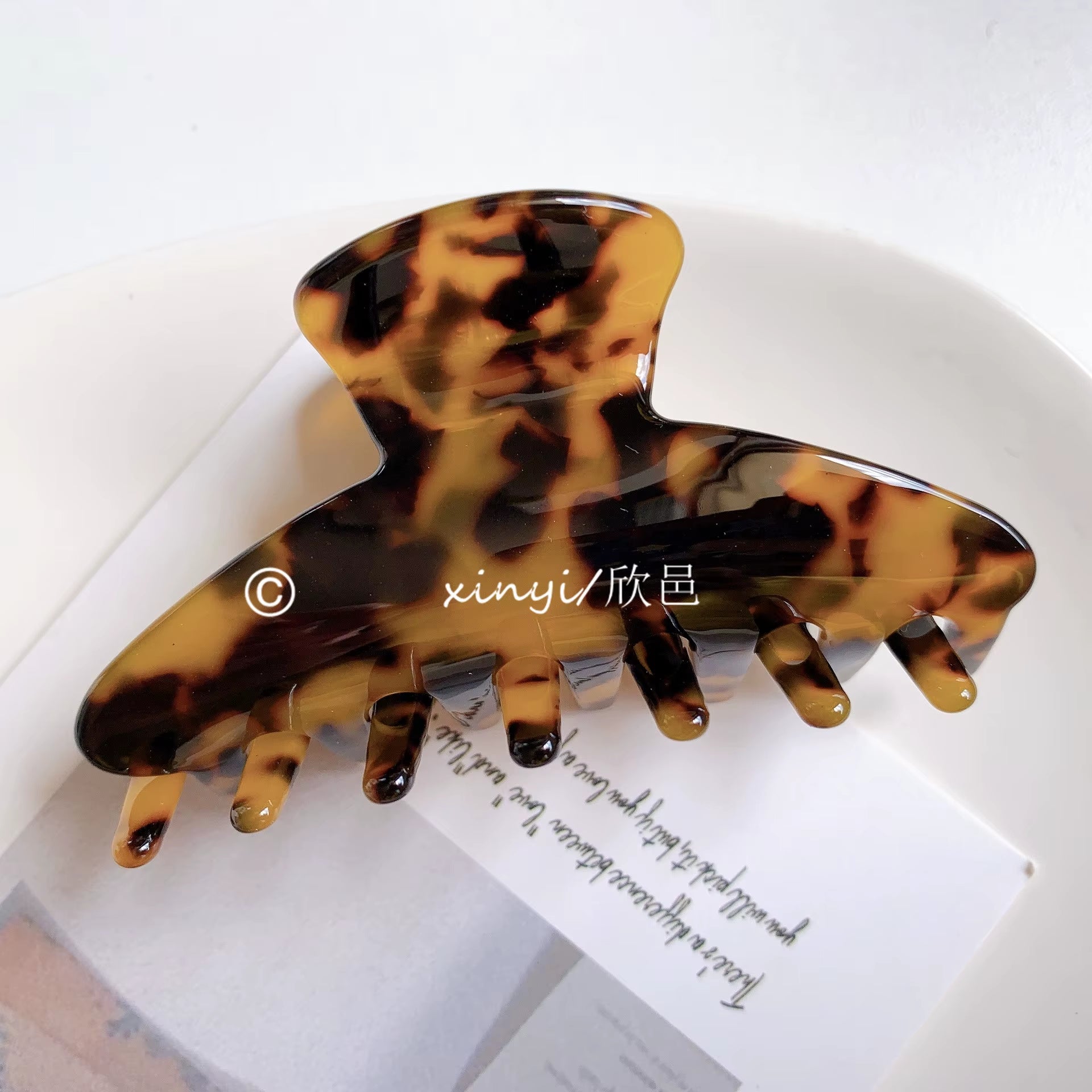 Vintage Hair Clips Korean Hair Clip Large Claw Clip Y2K Accessories Hair Accessories for Women