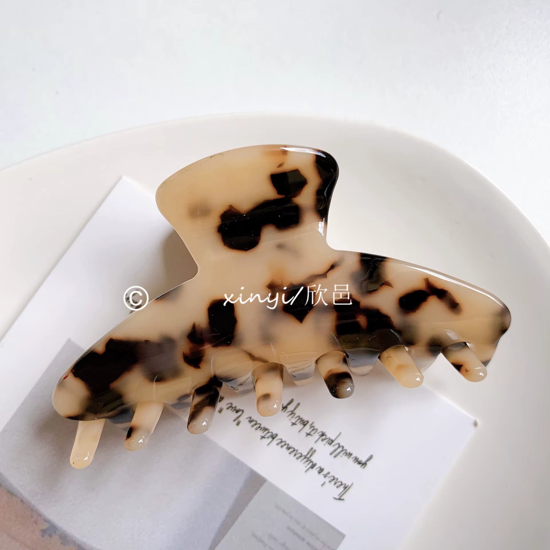 Vintage Hair Clips Korean Hair Clip Large Claw Clip Y2K Accessories Hair Accessories for Women